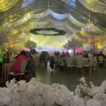 Widok ze stołu młodej pary